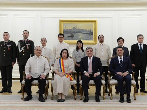 Filipinler Cumhuriyeti Büyükelçisinden Güven Mektubu